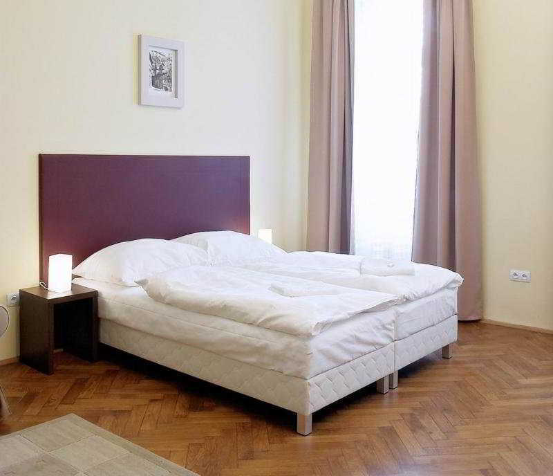 Apartament River View *